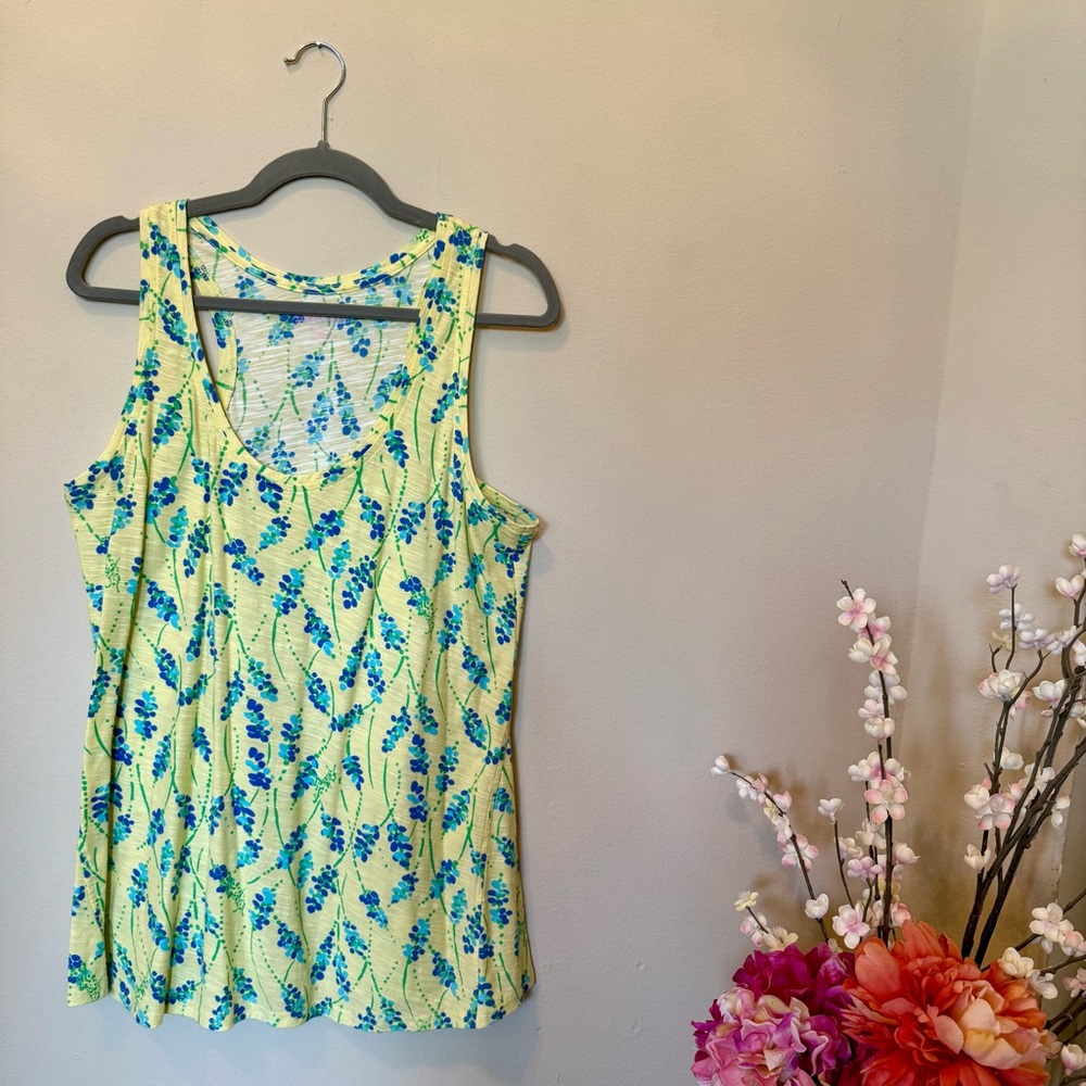 Lilly Pulitzer Yellow and Blue Floral Swing Tank in Size Large